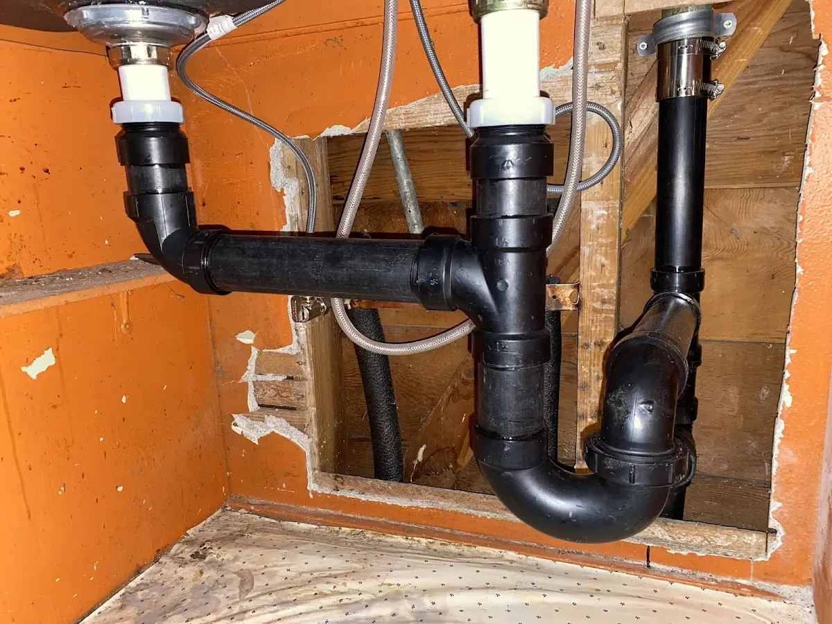 Professional Pipe Bursting equipment and tools on the job in Mineral Ridge